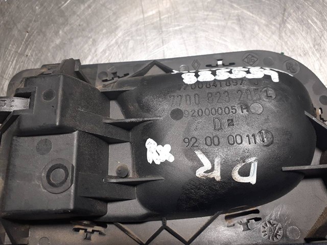 7700823285 RENAULT Ручка двери передней внутренняя правая купить в Харьков