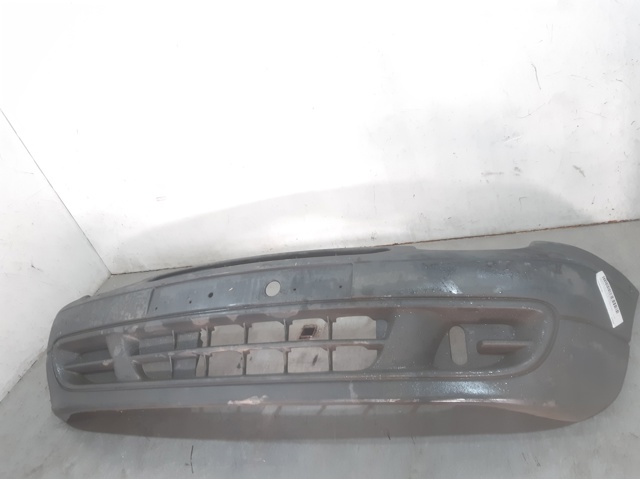 RENAULT 7700823765 Бампер передний в наличии Украина