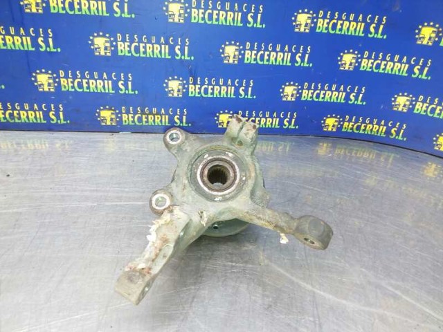RENAULT 7700827247 Цапфа передняя левая в наличии Полтава