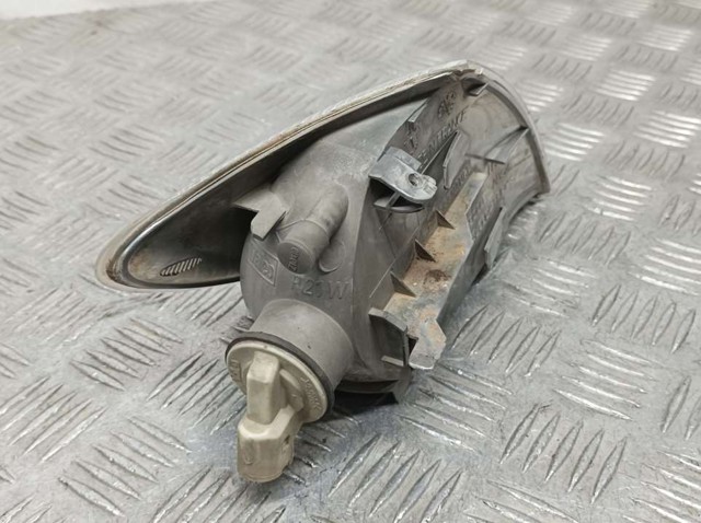 7700831466 RENAULT Поворотник левый купить в Львов