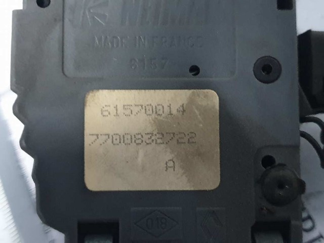 7700832722 RENAULT Переключатель подрулевой правый купить в Харьков