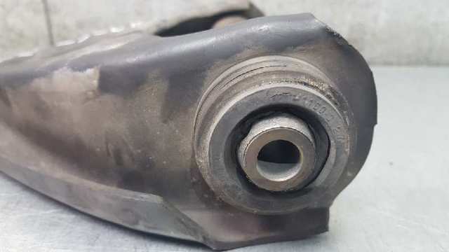 7700834917 RENAULT Нижний рычаг купить в Украина