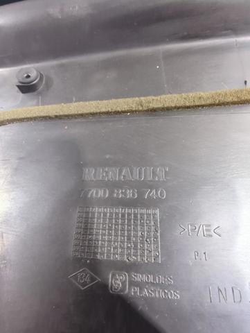 RENAULT 7700836740 Обшивка (облицовка) крышки багажника (двери 3/5-й задней) в наличии Хмельницкий