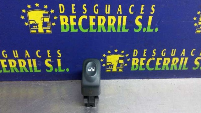 7700838099 RENAULT Кнопочный блок управления стеклоподъемником передний правый купить в Запорожье