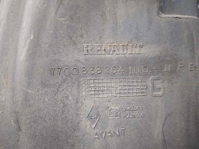 7700838264 RENAULT Подкрылок крыла переднего левый передний купить в Чернигов