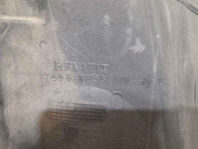 RENAULT 7700838265 Подкрылок крыла переднего правый передний в наличии Ровно