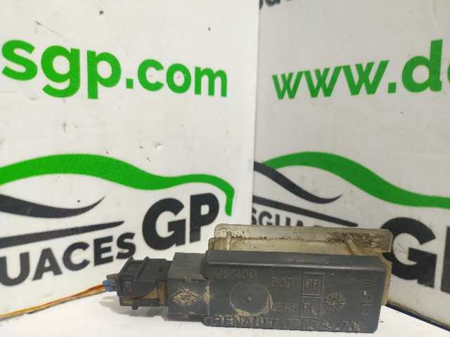 7700842700 RENAULT Фонарь подсветки заднего номерного знака купить в Каменское