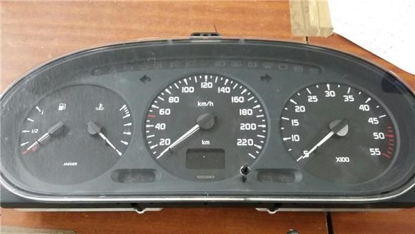 7700847784 RENAULT Панель приборов купить в Ровно