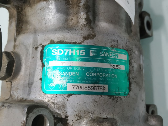 RENAULT 7700859676D Компрессор кондиционера в наличии Черновцы