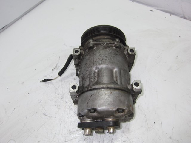 7700866828 RENAULT Компрессор кондиционера купить в Киев