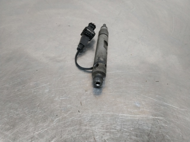 7700875035 RENAULT Топливные форсунки купить в Киев