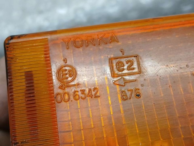 RENAULT 7701029282 Стекло указателя поворота в наличии Львов