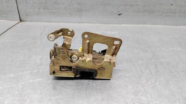 RENAULT 7701030067 Замок двери задней левой в наличии Киев