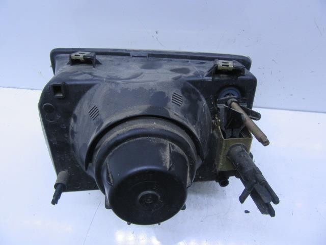 RENAULT 7701032011 Правая фара в наличии Павлоград