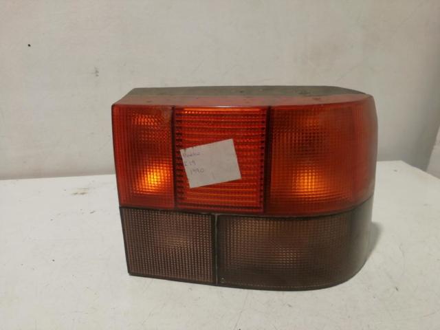 RENAULT 7701033782 Стекло фонаря заднего правого в наличии Львов