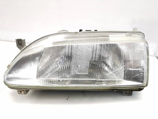 Luz esquerda 7701036037 Renault (RVI)