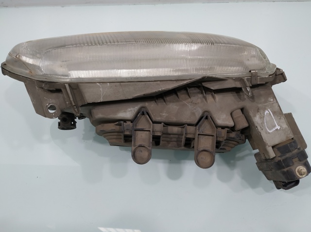 7701038262 RENAULT Фара правая купить в Запорожье
