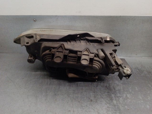7701038264 RENAULT Правая фара купить в Запорожье