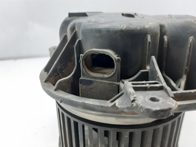 7701040540 Renault (RVI)