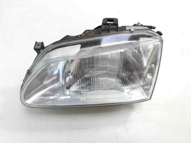 7701040682 RENAULT Левая фара купить в Кривой Рог