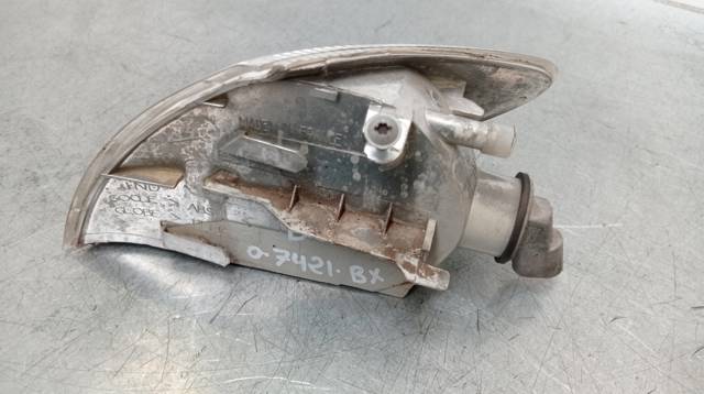 RENAULT 7701040713 Указатель поворота правый в наличии Днепр