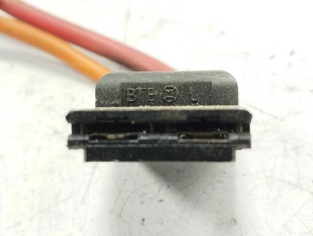RENAULT 7701044087 Замок зажигания в наличии Ирпень