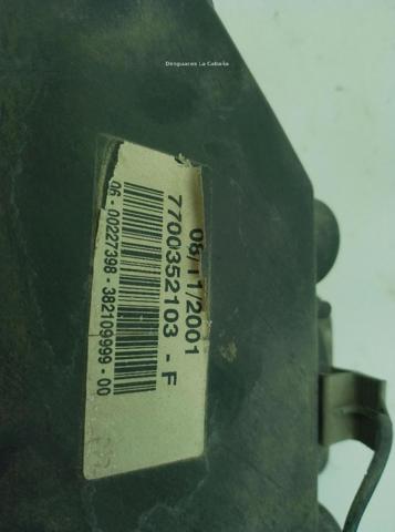 RENAULT 7701044518 Левая фара в наличии Хмельницкий