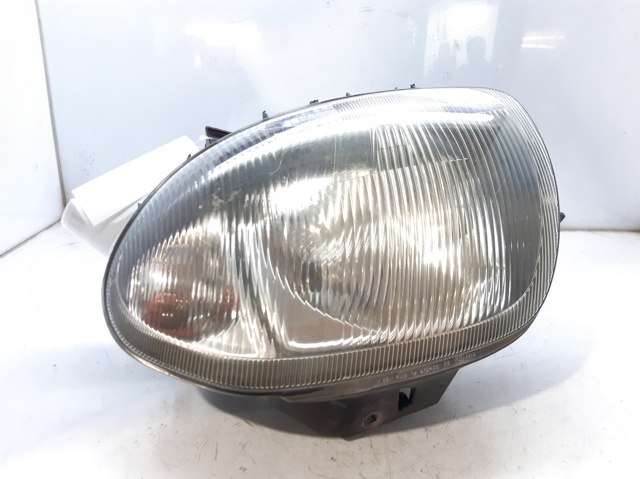RENAULT 7701045168 Левая фара в наличии Украина