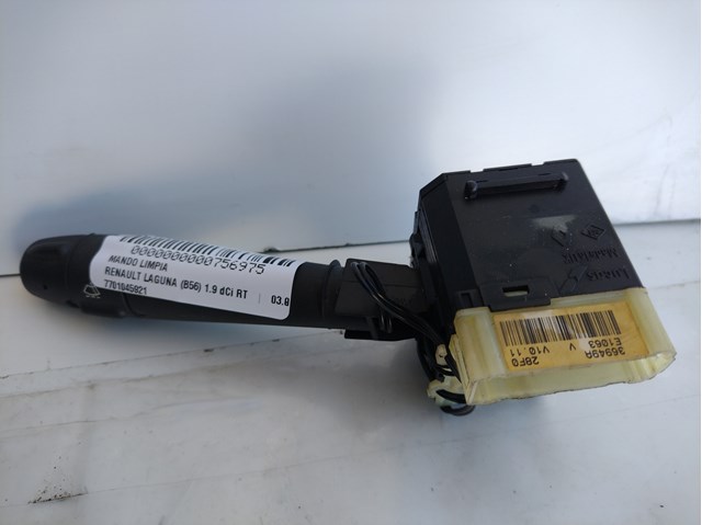 RENAULT 7701045921 Правый подрулевой переключатель в наличии Сумы
