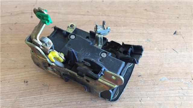 7701046799 RENAULT Замок водительской двери купить в Ирпень