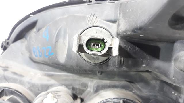 7701047600 RENAULT Правая фара купить в Ровно