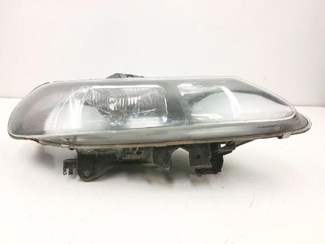 7701047881 RENAULT Правая фара купить в Днепр