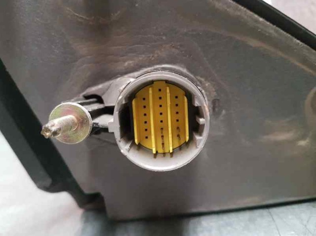 7701049058 RENAULT Левое боковое зеркало купить в Украина