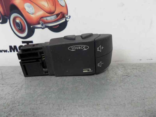 Controle de rádio para Renault Laguna II 1.9 DCI (BG08, BG0G) F9Q 7701049643