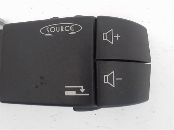 Controle multifuncional para Renault Laguna II (BG0/1_) (2001-2005) 1.9 dCi (kg0g) 7701049643