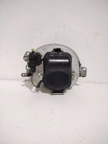 RENAULT 7701049686 Левая фара в наличии Тернополь