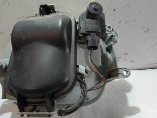 RENAULT 7701049687 Правая фара в наличии Украина