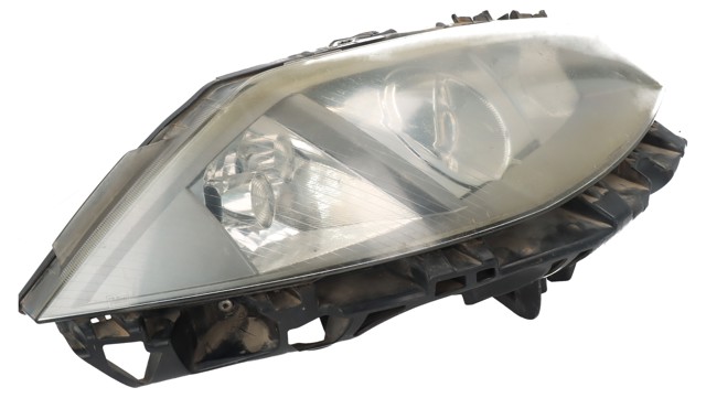 7701054659 RENAULT Правая фара купить в Ирпень