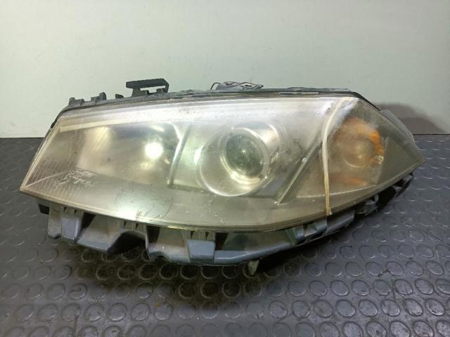 Luz esquerda 7701054660 Renault (RVI)