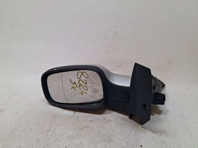 RENAULT 7701055999 Корпус зеркала заднего вида левого (внутрення часть) в наличии Хмельницкий