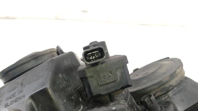 7701057654 RENAULT Фара левая купить в Украина