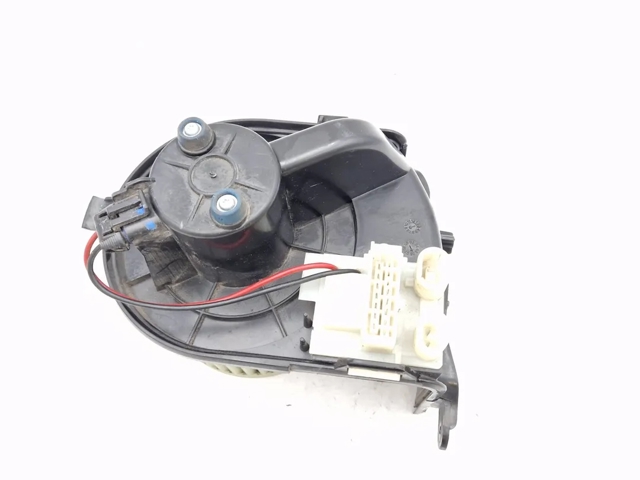 7701057683 RENAULT Вентилятор печки купить в Кривой Рог
