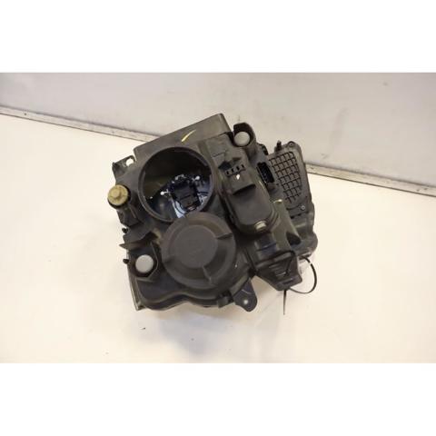 RENAULT 7701058175 Фара правая в наличии Кривой Рог