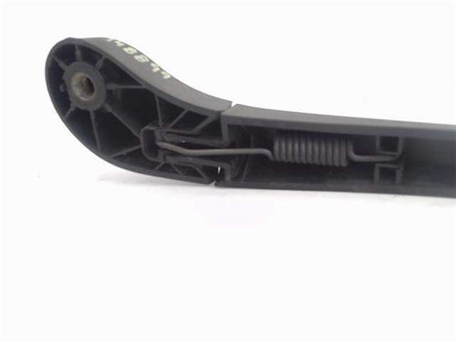 7701059392 RENAULT Рычаг-поводок стеклоочистителя заднего стекла купить в Винница