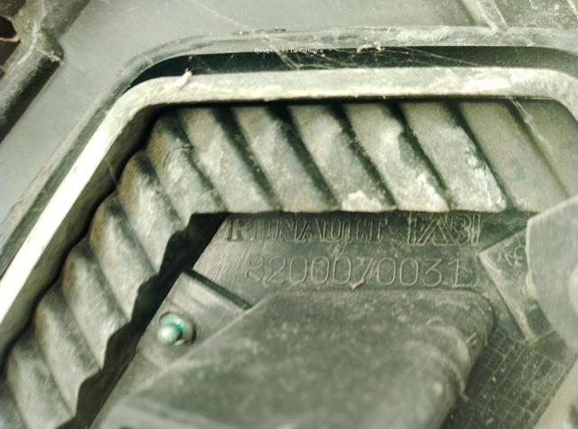 RENAULT 7701062877 Решетка радиатора в наличии Днепр