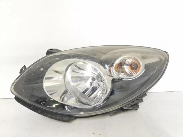 RENAULT 7701064000 Левая фара в наличии Чернигов