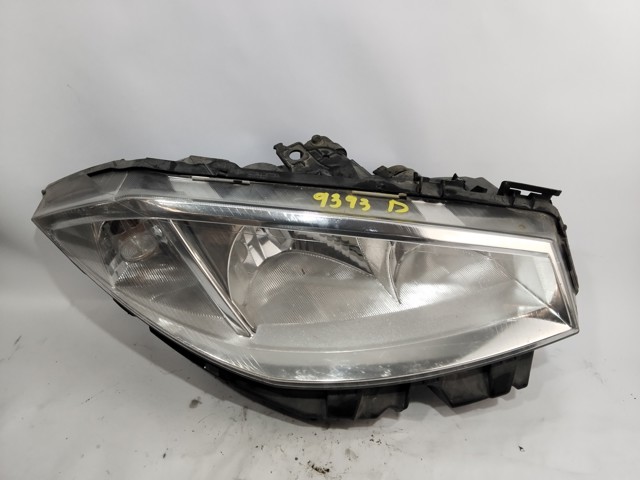 7701064017 RENAULT Правая фара купить в Одесса