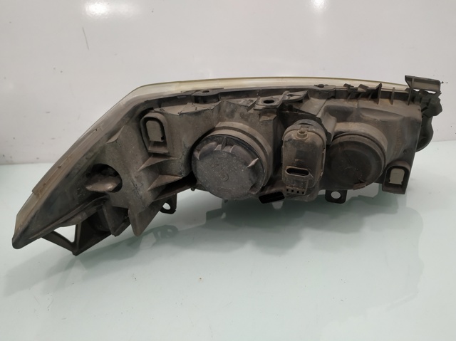 7701064018 RENAULT Левая фара купить в Черкассы