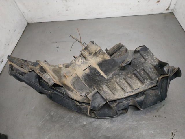 7701064018 RENAULT Левая фара купить в Одесса
