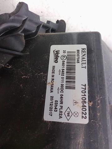 7701064022 RENAULT Фара правая купить в Черновцы